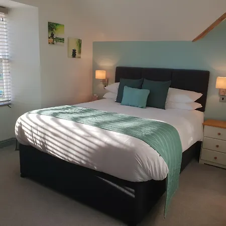 Bed & Breakfast Compston House