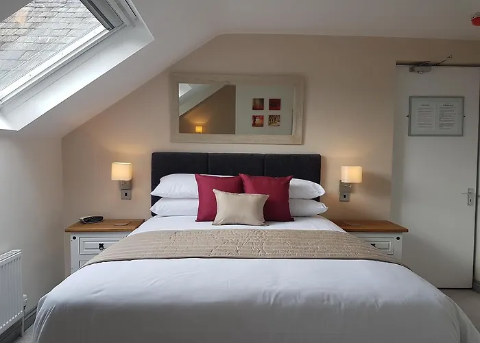 Bed & Breakfast Compston House