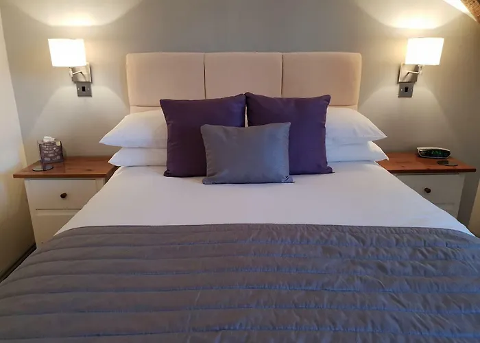 Compston House Bed & Breakfast